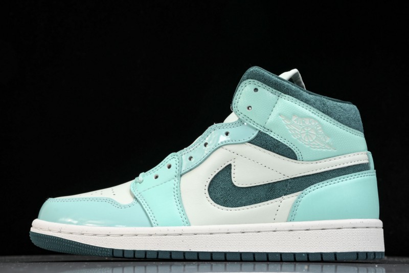 Jordan 1 Mid Chenille Bleached Turquoise