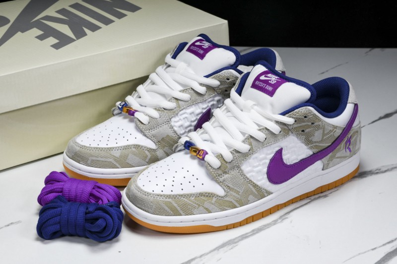 Nike SB Dunk Low Rayssa Leal