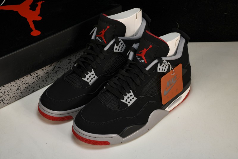 Jordan 4 Retro Bred (2019)