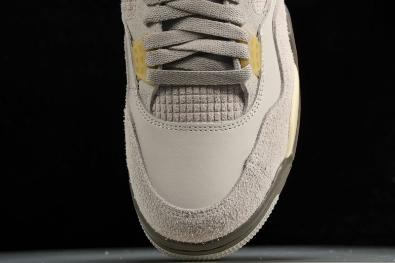 Jordan 4 Retro SE Craft Photon Dust