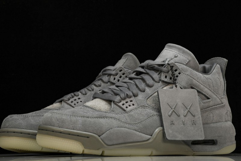 Jordan 4 Retro Kaws