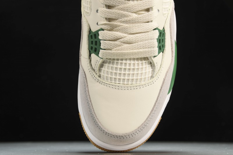 Jordan 4 Retro SB Pine Green