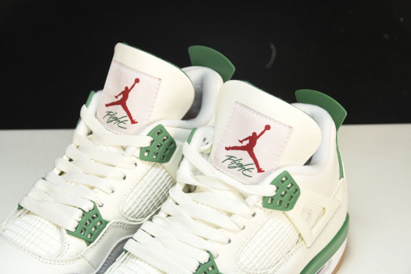 Jordan 4 Retro SB Pine Green