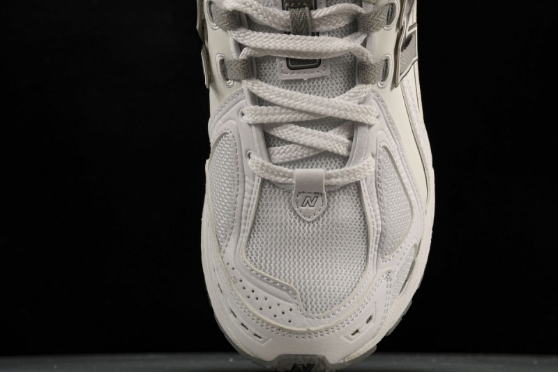 New Balance 1906R White Rain Cloud