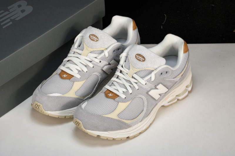 New Balance 2002R Concrete Grey