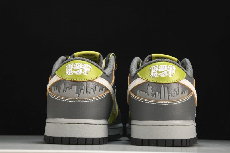 Nike SB Dunk Low HUF Wait, What!?