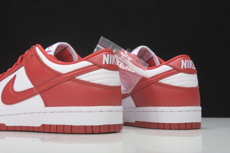 Nike Dunk Low Retro University Red