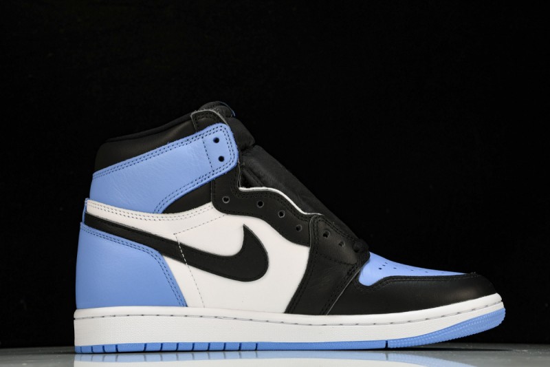 Jordan 1 Retro High OG UNC Toe