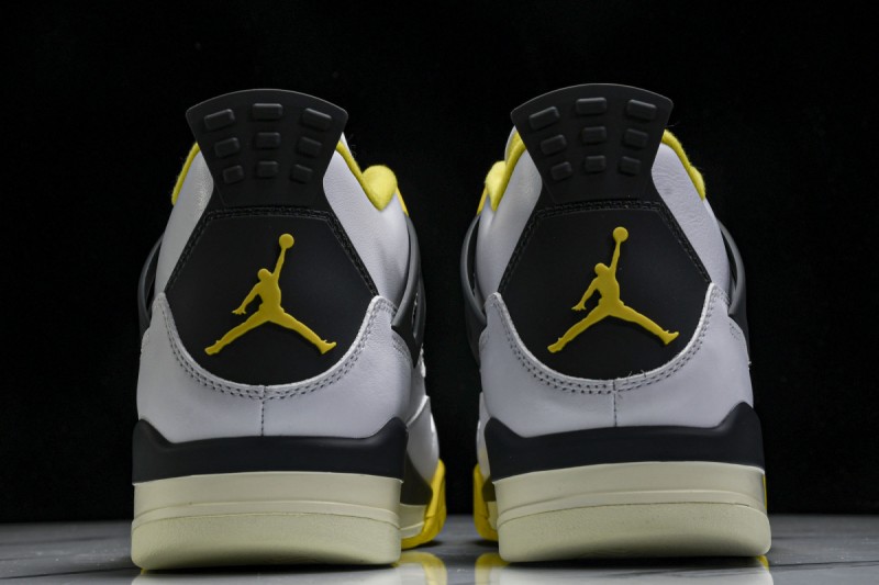 Jordan 4 Retro Vivid Sulfur