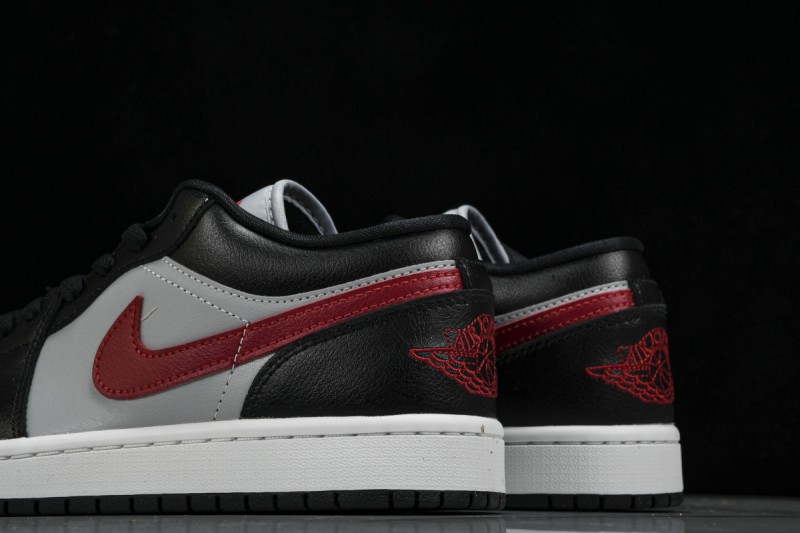 Jordan 1 Low Wolf Grey Gym Red