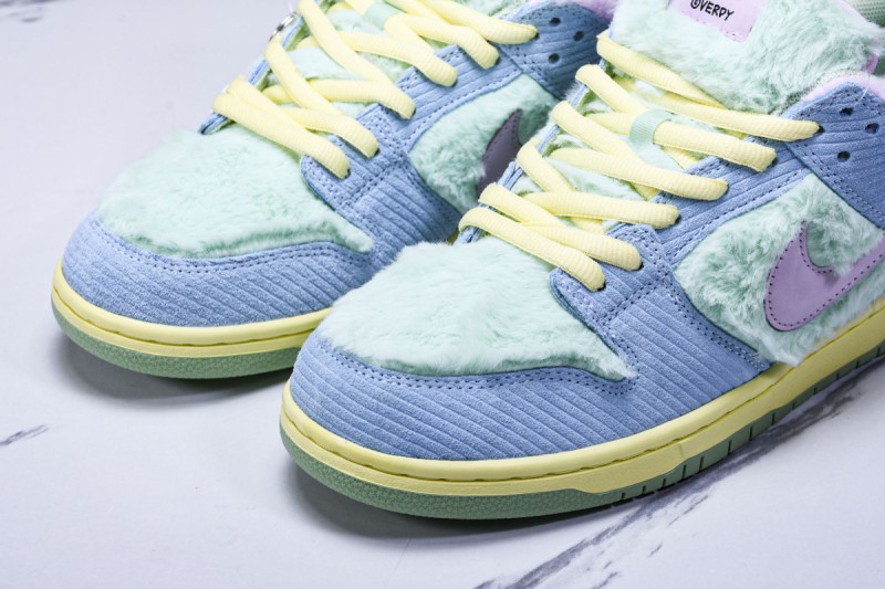 Nike SB Dunk Low Verdy Visty