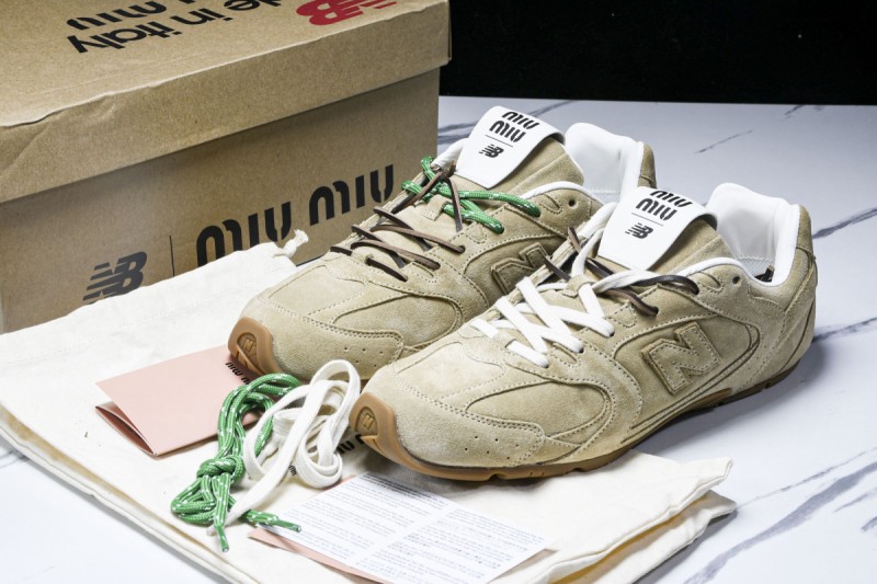 Miu Miu x New Balance 530