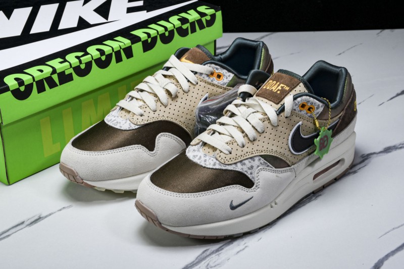 Nike Air Max 1 87 Premium University of Oregon PE