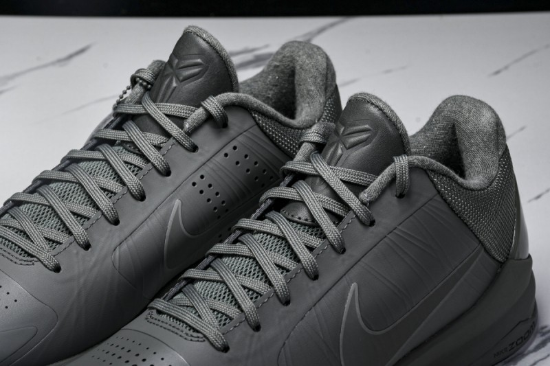 Nike Kobe 5 Black Mamba Collection Fade to Black