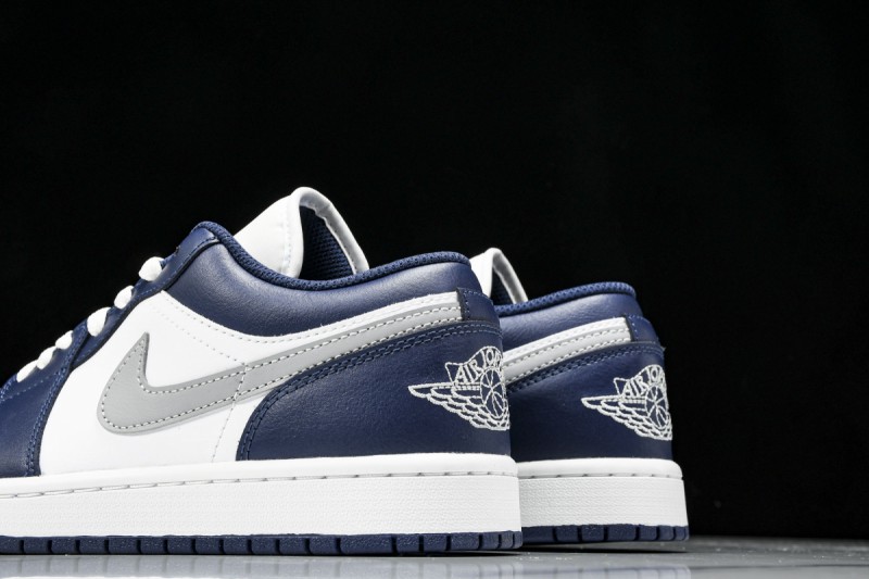 Jordan 1 Low Wolf Grey Midnight Navy