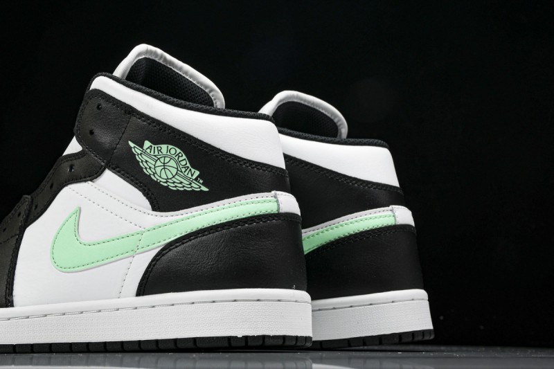 Jordan 1 Mid Green Glow