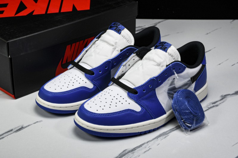 Air Jordan 1 Low OG Game Royal