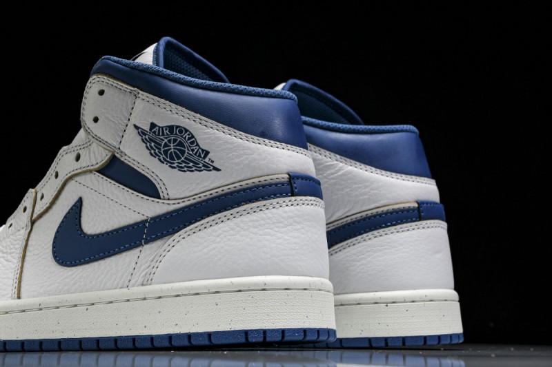 Jordan 1 Mid SE Industrial Blue