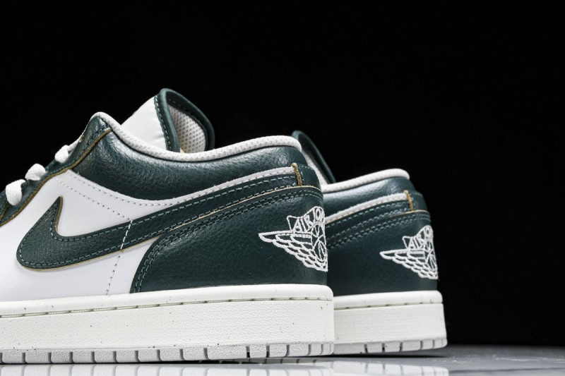 Jordan 1 Low SE Oxidized Green