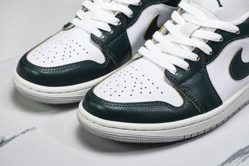 Jordan 1 Low SE Oxidized Green