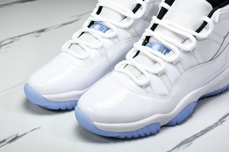 Jordan 11 Retro Legend Blue (2024)