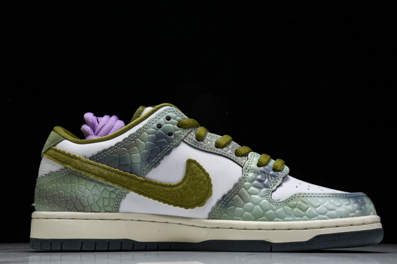 Nike SB Dunk Low Alexis Sablone Chameleon