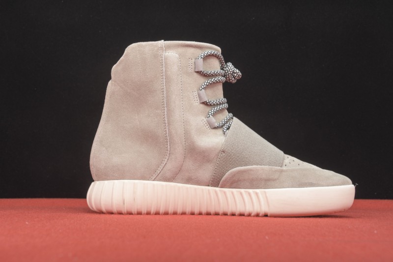 adidas Yeezy Boost 750 OG Light Brown